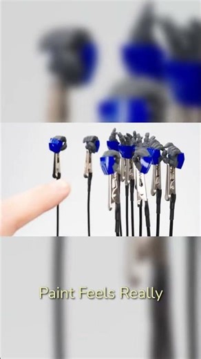 5 Sets of Hands?! This Transformer Figure is Stacked!