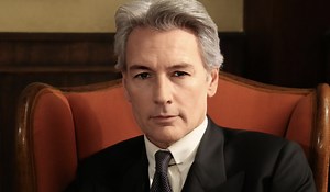 Il Paradiso 5 e oltre: intervista a Roberto Farnesi (Umberto)