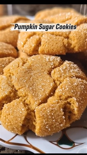 🍪 Pumpkin Sugar Cookies Soft, chewy, and spiced — these Pumpkin Sugar Cookies are perfect for fall! 🎃🍁 Ingredients: 🎃 1 cup pumpkin puree 🧈 1/2 cup butter, softened 🍬 1 cup sugar 🥚 1 egg 🌾 2 cups flour 🧂 1 tsp baking powder 🥄 1 tsp cinnamon 🥄 1/2 tsp nutmeg 🧂 Pinch of salt Directions: Preheat oven to 180°C. Beat butter and sugar until fluffy. Add pumpkin and egg. Mix in flour, baking powder, spices, and salt. Scoop onto baking sheet and flatten slightly. Bake 12–15 minutes until edge