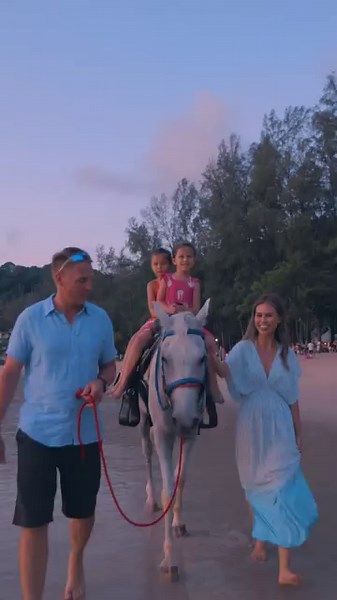 146K views · 1.8K reactions | The perfect getaway starts the moment you step on the plane ✈️ Phuket has something for everyone, from stunning sandy beaches to exhilarating nightlife, rich culture and beautiful temples ️ | Qatar Airways | Facebook