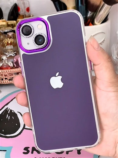 Cleaning and Refreshing iPhone 13: ASMR Experience