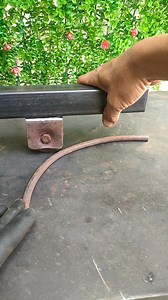 4.3M views · 16K reactions | Brilliant idea to make a curved wheel for a fence | DIY & CRAF | Facebook