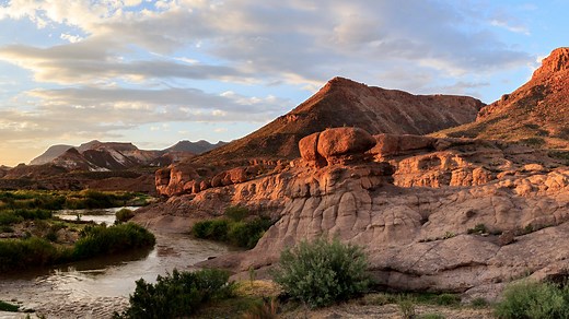 7 Perfect National Parks to Visit for Spring Break