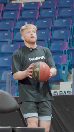Farthest basketball bounce shot 🏀 30.01 m (98 ft 5.5 in) by Tristan Jass 🇺🇸 | Guinness World Records
