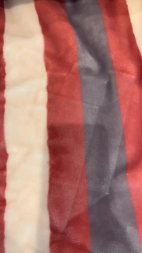 Apple giveaway 🌎❤️x Look at bio 💕 #givaways #fyp