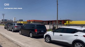 228K views · 3.9K reactions | Workers at a meatpacking plant in #Omaha tried to block #ICE agents by throwing themselves on top of the cars. More than 70 undocumented people were detained. ICE RAID IN NEBRASKA: kwtx.com/2025/06/14/ice-protesters-march-college-world-series-governor-activates-national-guard-precaution/ | KWTX News 10 | Facebook