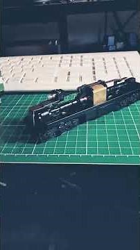 Athearn F7 Blue Box Lesson 101 ... #YouTube #trains #railway #hoscaletrains