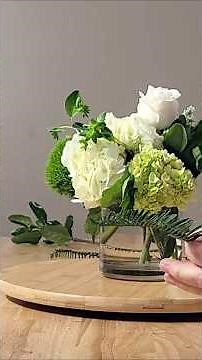 Reception Centerpiece Speedy Tutorial - 4x4 #flowerarrangementtutorial