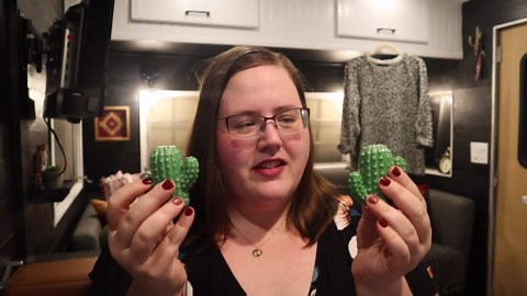 The Ultimate Guide to Buying & Selling on Mercari - Mercari Review