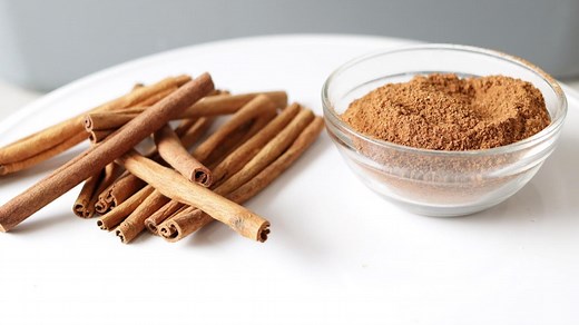 How to Make Ground Cinnamon From Cinnamon Sticks