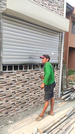 ROLL-UP SLIDING DOOR GRILLS SCREEN DOOR SLIDING WINDOWS | Moratalla Glass Aluminum and Stainless Iron Works