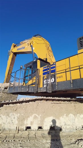 18K views · 147 reactions | Make big rock small again! It’s crazy how...