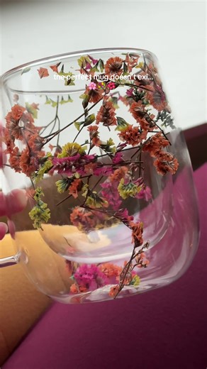 Low key manifesting an early spring with this cute mug #doublewallglasscup #coffeemugs #teacups #coffeecups