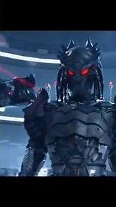 Predator Armor Activates on Human Host 😱🛡️ | The Predator (2018) Explosive Lab Scene