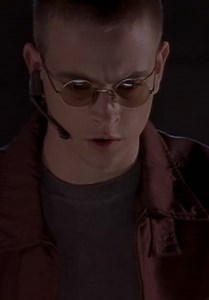 La Femme Nikita S02:E04 - Approaching Zero