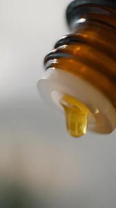 Make your cubicle feel like a cabana ☀️ May Chang Sun Diffuser Blend is powered by May Chang, Patchouli, and Sandalwood to bring the benefits of sunshine inside. 🇨🇦 Saje is proudly Canadian since 1992. Exclusively in the Summer's In Collection. Only for a limited time. | Saje Wellness