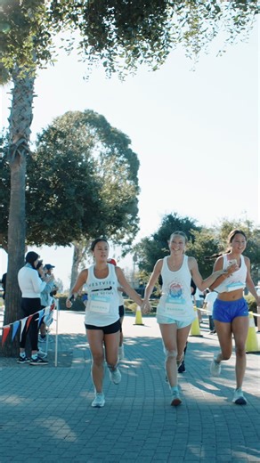 This is what happens when you turn a 5K into a bubble-filled celebration 🫧🎉 Bring the family, invite the friends, and make it a day of foam, photos, and feel-good fun—no speed required. Tag your crew 👇 Find a race near you: https://bubblerun.com/find-a-race/ #BubbleRun #BubbleRun5K #FunRun #5K #FamilyFriendly #WeekendVibes #OutdoorFun #CommunityEvent #FitnessFun #GoodTimes #ThingsToDo #squadgoalsachieved | Bubble RUN