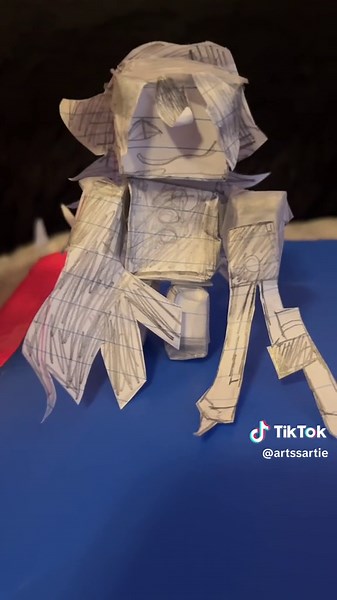 Papercraft Tutorial: Ms Circle Paper Doll