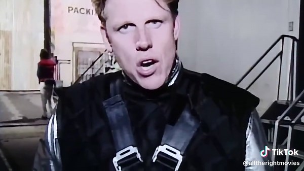 Gary Busey on PREDATOR 2: A Deep Dive