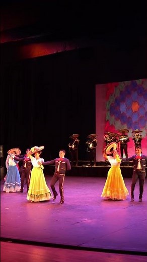 Jarabe Tapatio (Short) - Mariachi Jalisco Es México