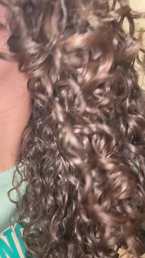 Pinned video tutorial🌞 #curlssssssssss #curl #wavyhair #curlcheck #wavy #healthyhair #ilovemycurls #shinyhair #curltok #fyp #fypシ゚viral #blowup #goviral #goviralcurls #curls #curlyhair #starttakingcareofyourhair #zyxcba