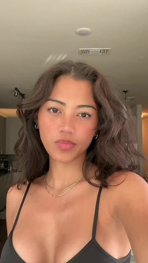Pia (@sophiacuerquis)’s videos with Kill Bill by SZA - Rae