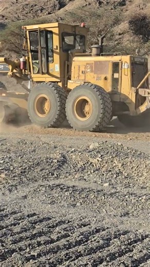 motor grader work with Mixing