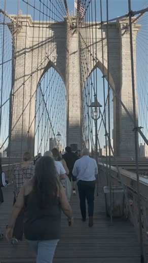 Brooklyn Bridge.Must-See in NYC. Best View of Manhattan 🚕 New York USA Travel 🗽