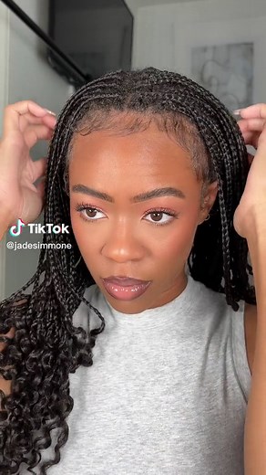 How to Style Knotless Braids: 11 Trendy Ideas & Tips