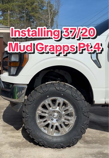 Installing 37x13.50R20 Nitto Mud Grapps on Squatted Trucks