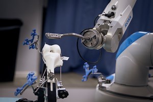 Knee Replacement - Trinity Health