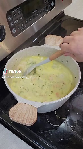 Receta de Sopa de Camarón Ecuatoriana