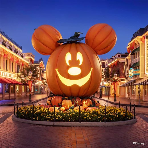 1.1K reactions · 130 shares | Have a spooky good time at the Disneyland Resort for Halloween Time Sept. 2–Oct. 31, 2022! Ticket and Park reservations required. | Disneyland | Facebook