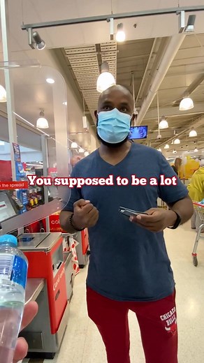 Ramadan 16/60 w/@alienandcoco #ramadan #melbourne Seek to do good, and you will find that happiness will run after you.