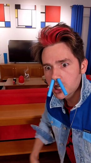 Did you see the hidden red egg in this video 😂😂😂 #comedy #fyp #foryou