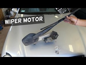 Demontage des Scheibenwischermotors