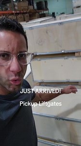 #TruckLiftgate #saferwholesale | SaferWholesaleCom