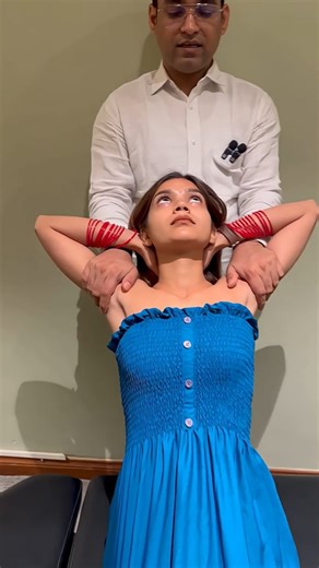 Chiropractorsss on Instagram: "Shoulder adjustment by chiropractic #chiropractic #chiropractor #physiotherapy #stretching #chiropracticreels"