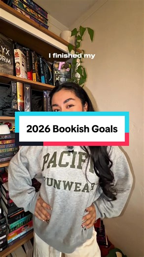 Hi Booktok, here are my 2026 reading goals ✨ Reading more intentionally, diversifying my bookshelves, and choosing books that feel good to me. Tell me one reading goal you’re setting for next year 👇 #booktok #readinggoals