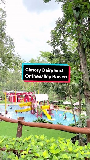 Rekomendasi Tempat Wisata Anak Di Semarang‼️😍 Disini lengkaaapp puooll bubd, ada banyak hewan2, bisa kasih makan hewan, naik kuda, renang lengkap deh pokoknya bund! Dijamin anak seneng!😍 . . Video by IG liaaadil 📍Lokasi Cimory Dairyland Onthevalley Bawen Semarang 💸HTM: • Dairyland (Farm&Petting Zoo) 15K • Minimania (Taman Miniatur Dunia) 25K • Paket Combo (Dairyland Minimania) 35K • Berenang 10K/orang • Feeding Rabbit 10K/3orang free wortel #wisatasemarang #exploresemarang #semaranghits #cim