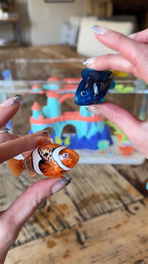 Pretty Pretend Play | Comment ROBO TANK for the link! 🐟 If your kid keeps asking for a fish tank, this Robo Alive Aquarium is going to be a hit. It’s been out... | Instagram