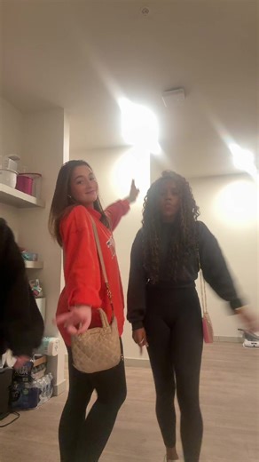 deo spam (@dilfydeoo)’s videos with original sound - ️