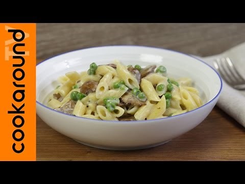 Pasta piselli e funghi | Primo piatto ricco e cremoso