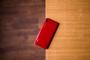 Here's our review of the newly launched Y7 Pro 2019 from Huawei Mobile. ➡️View it on YouTube: https://youtu.be/UwD4Ci_lATo | Enepsters