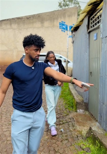 ማነው ጆን ዳኒኤል? እውነታ እና የፈለጉ መረጃ