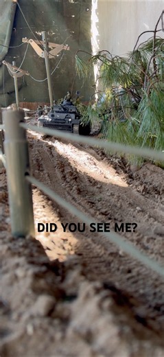 Panzer III Drives By… Did You See the Hidden Tiger? 😳🌲🐅