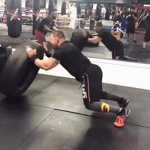 This retired SWAT officer's workout is insane 💪😱 | VT