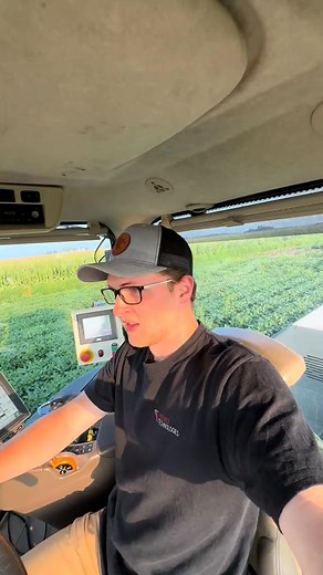 Wild Technology – Weed Zapper in Action! ⚡🌾 Zapping weeds like it’s sci-fi farming 🔥💥 You’ve gotta see this tech! #weedzapper #farmtok #firstgenerationfarmer #skipgenerationfarmer #mnfarm #tractor #modernfarming #agtech #farminginnovation #rurallife | James Fans