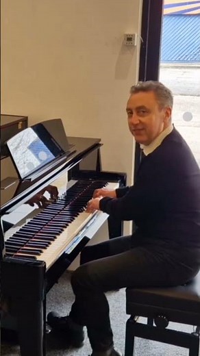 Piano Digital Híbrido Yamaha N1 AvantGrand (por RimmersMusic: na descrição)