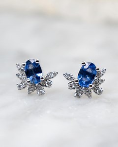 1.00 Carat Oval Sapphire & Diamond Stud Earrings in 14k Whit Gold - Etsy